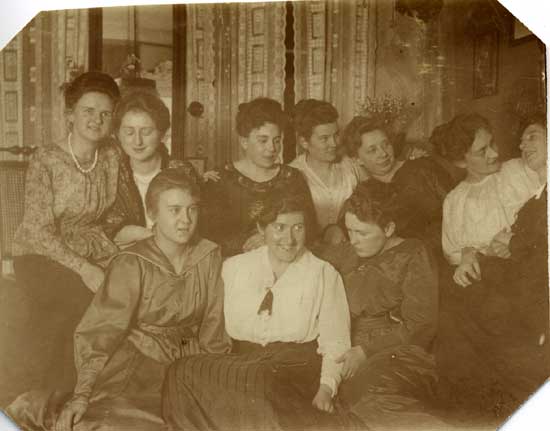 Anni Hoffmanns Geburtstag 1919 in Morsum