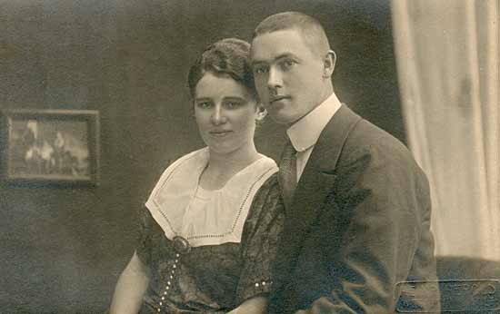 Margaretha Paula Erken mit ihrem Ehemann An dreas Jens Lauritzen